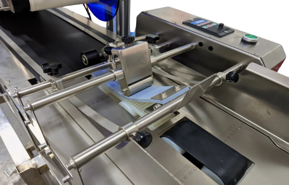 Automatic Tabletop Bottle Labeling Machine Sensors